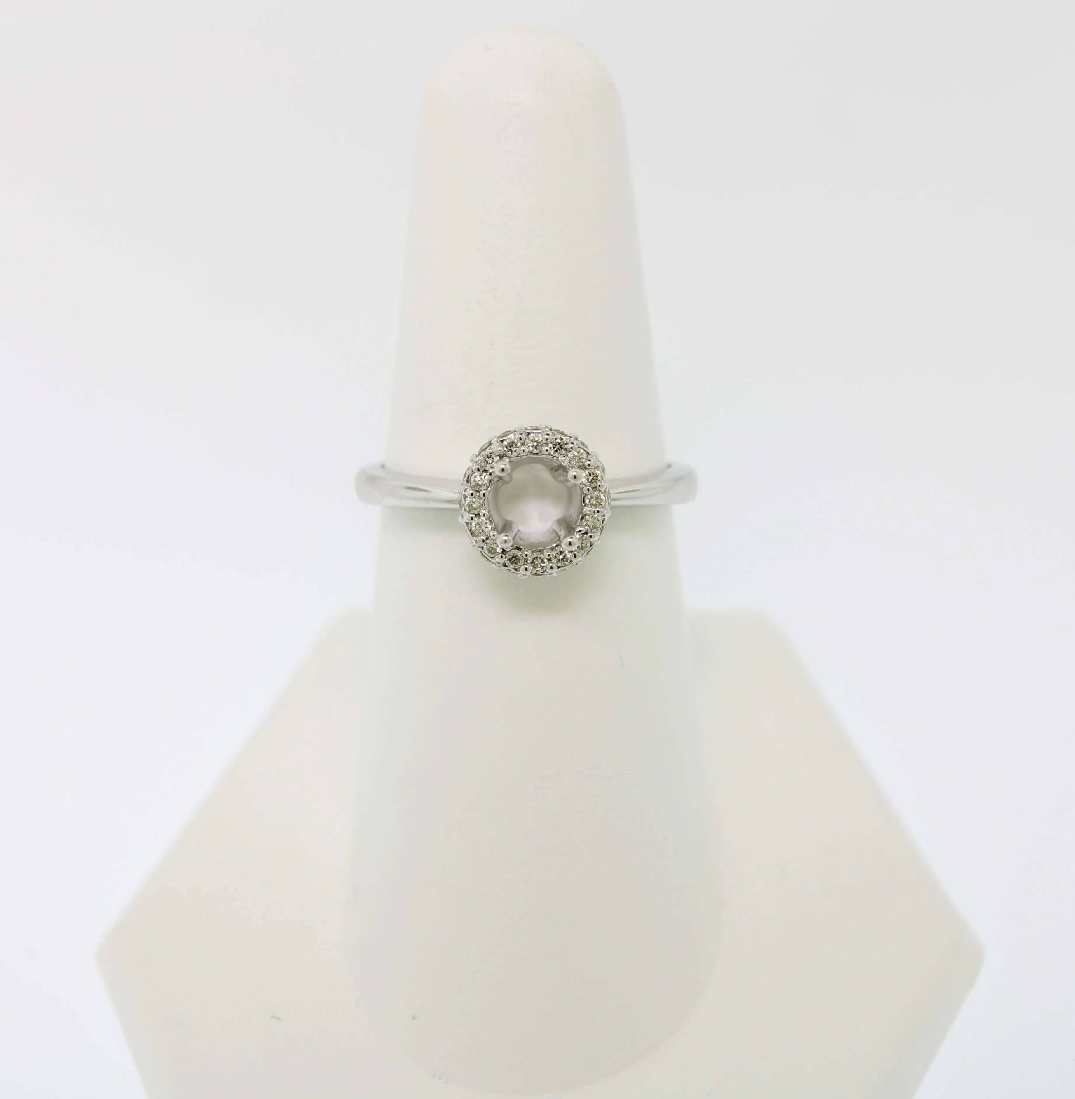 14K White Gold Diamond Engagement Ring Semi-Mounting Finger-Size 7 (Brand New)
