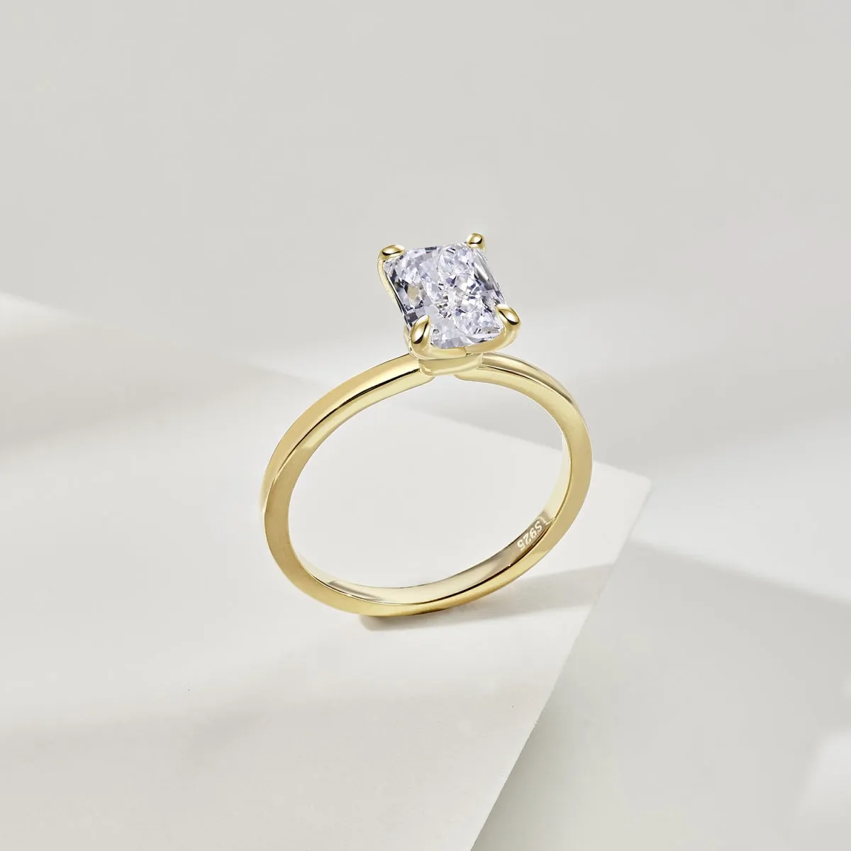 2 Carat Radiant Cut Solitaire Engagement Ring - Gold