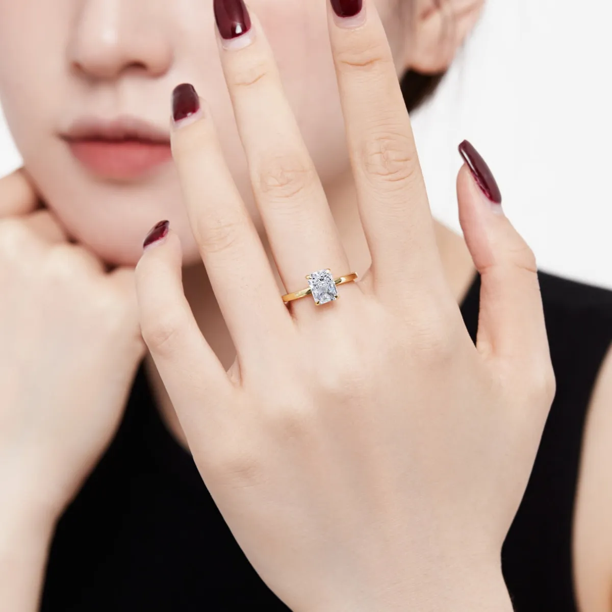2 Carat Radiant Cut Solitaire Engagement Ring - Gold