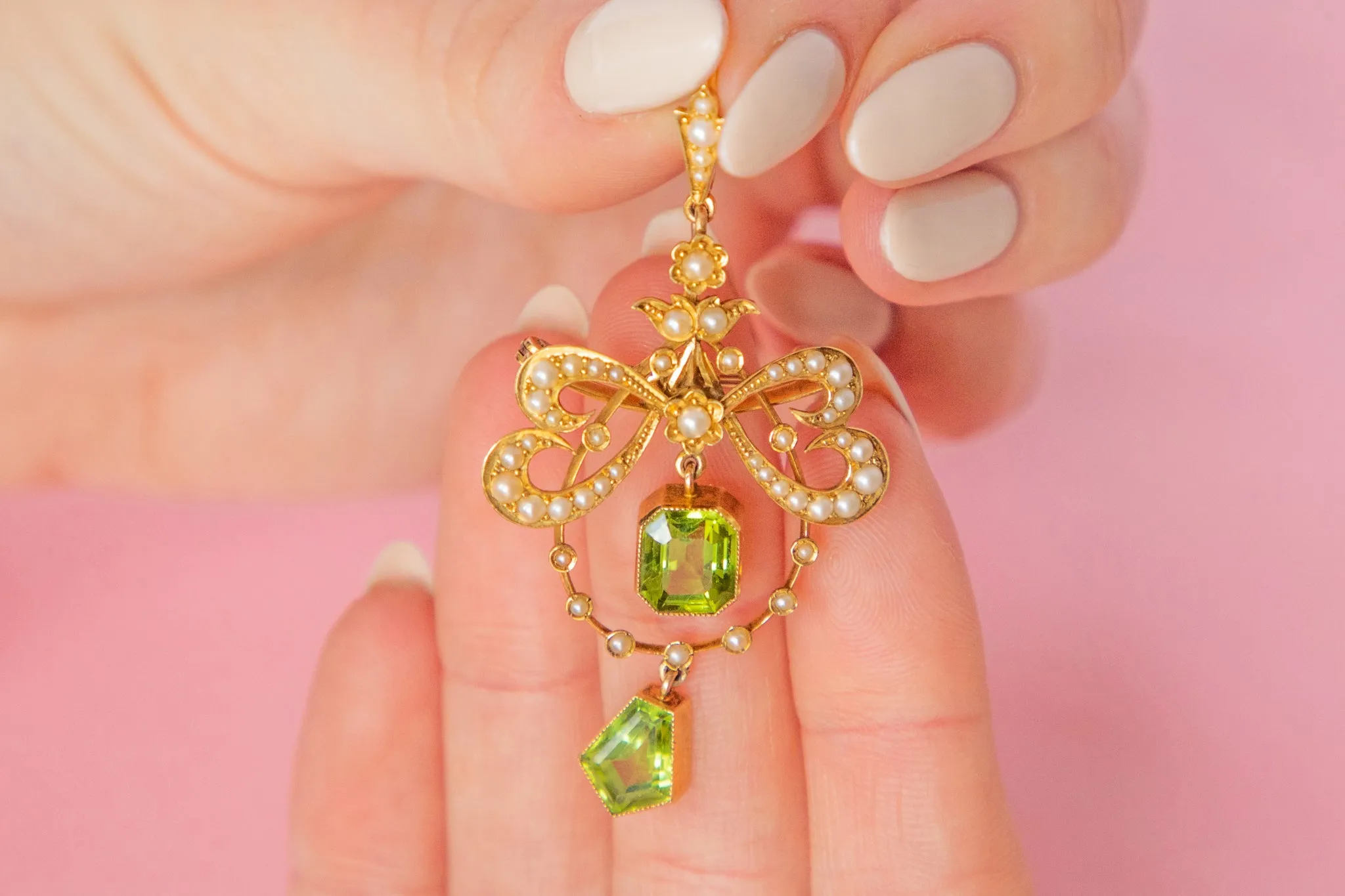 Antique 15ct Gold Peridot Pearl Pendant (4.00ct), Brooch Fitting