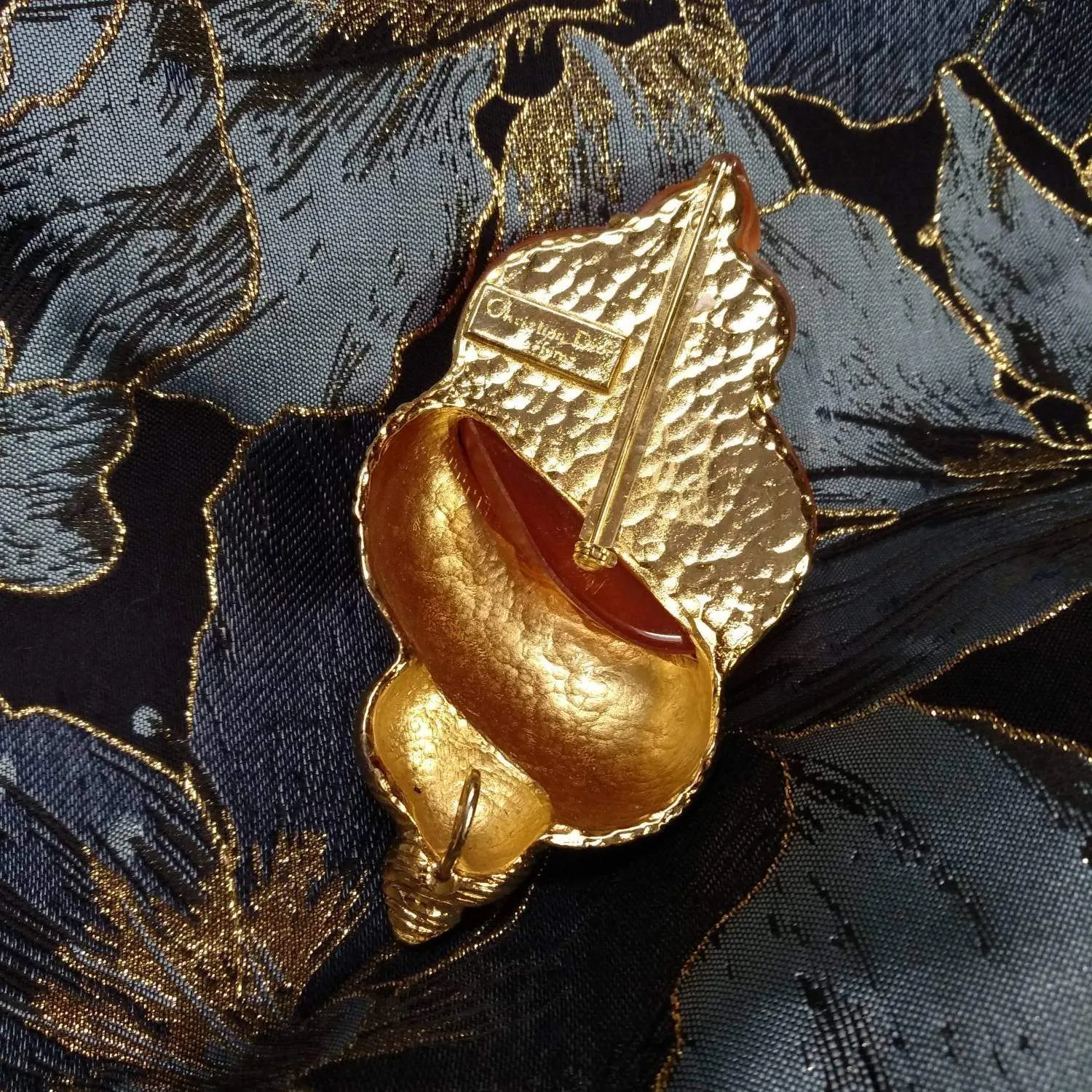 Christian Dior Brooch Vintage shell/conch pin