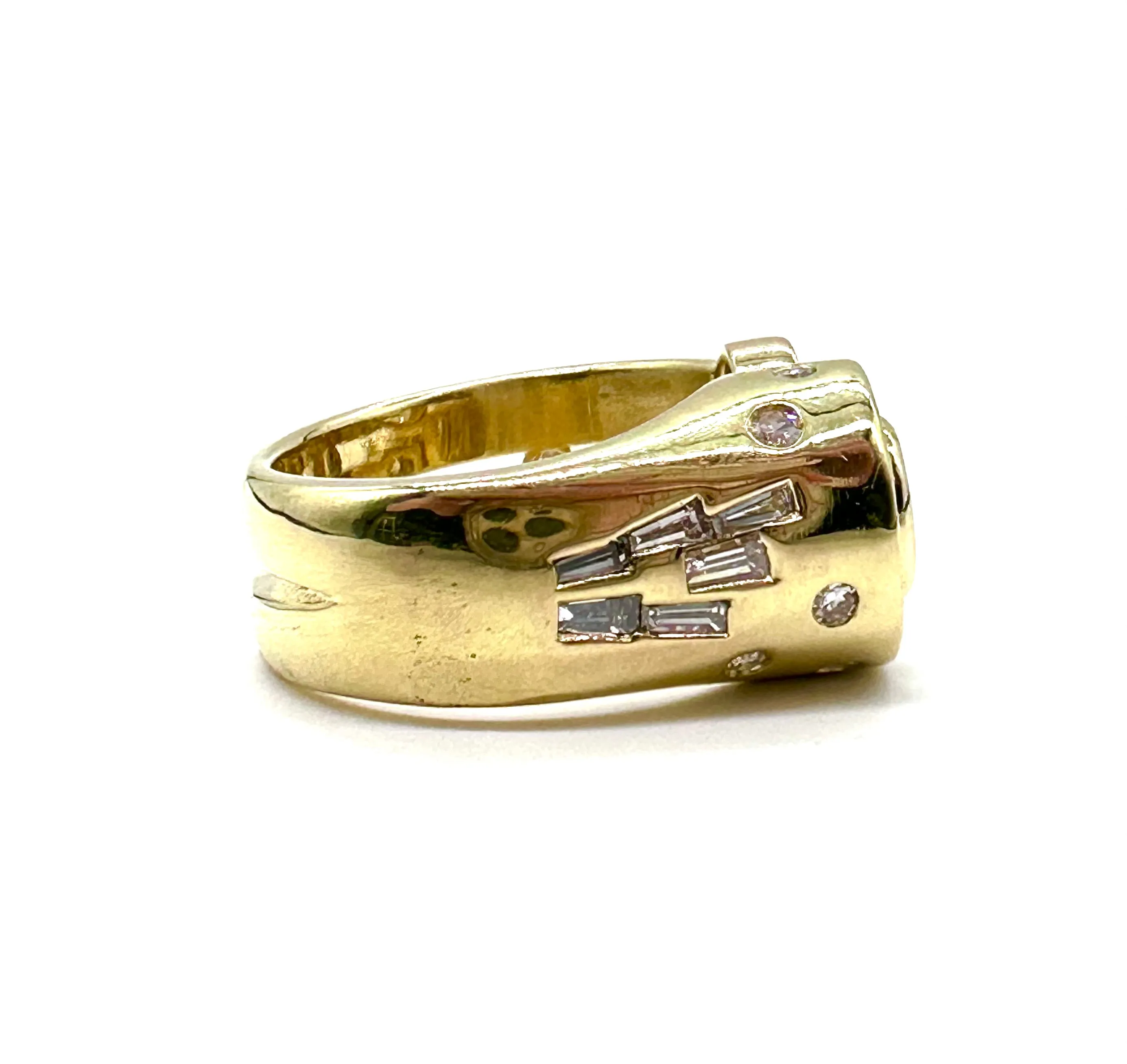 Custom abstract diamond ring