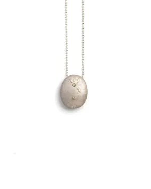 Optimized Gaia Cyclope Pendant - Handcrafted Earth-Inspired Jewelry in English Edition