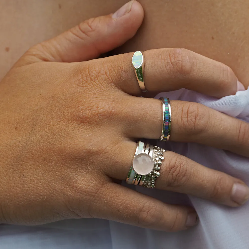 Flinder Signet Oval White Ring