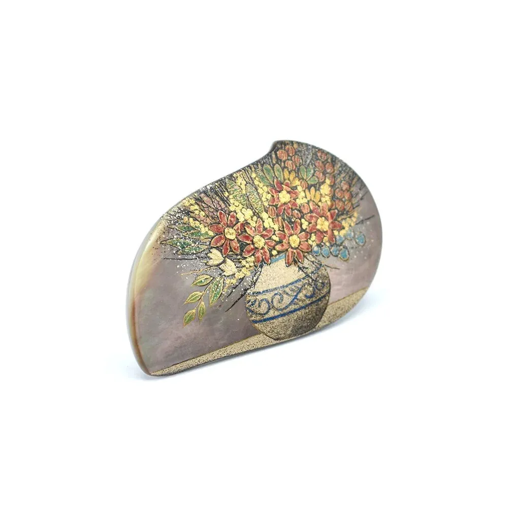Maki-e Urushi Lacquer Brooch - Black Lip Oyster Pearl Shell / Flower -, Traditional Japanese Urushi Lacquer Jewelry