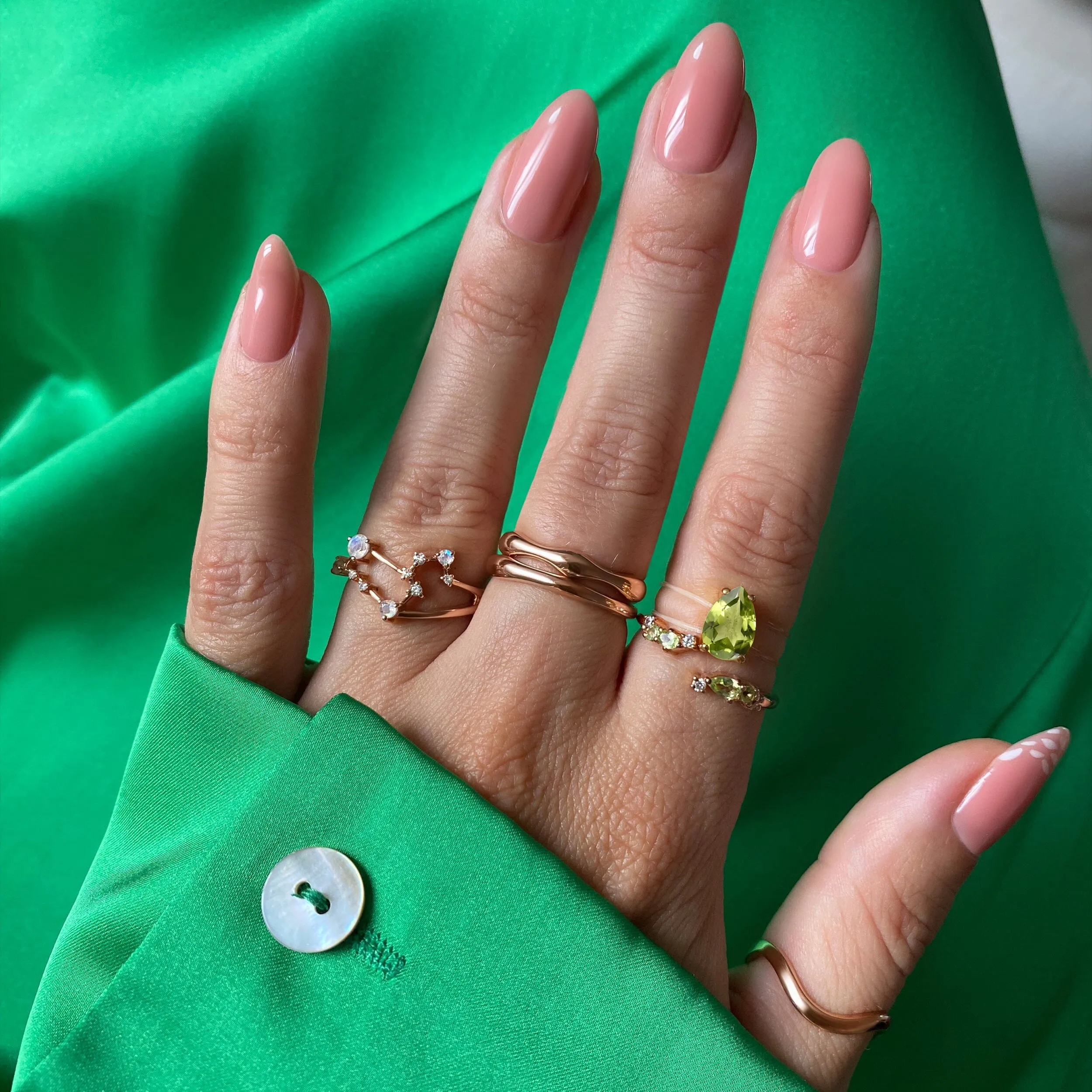 Peridot Ring Floating Sway - August Birthstone