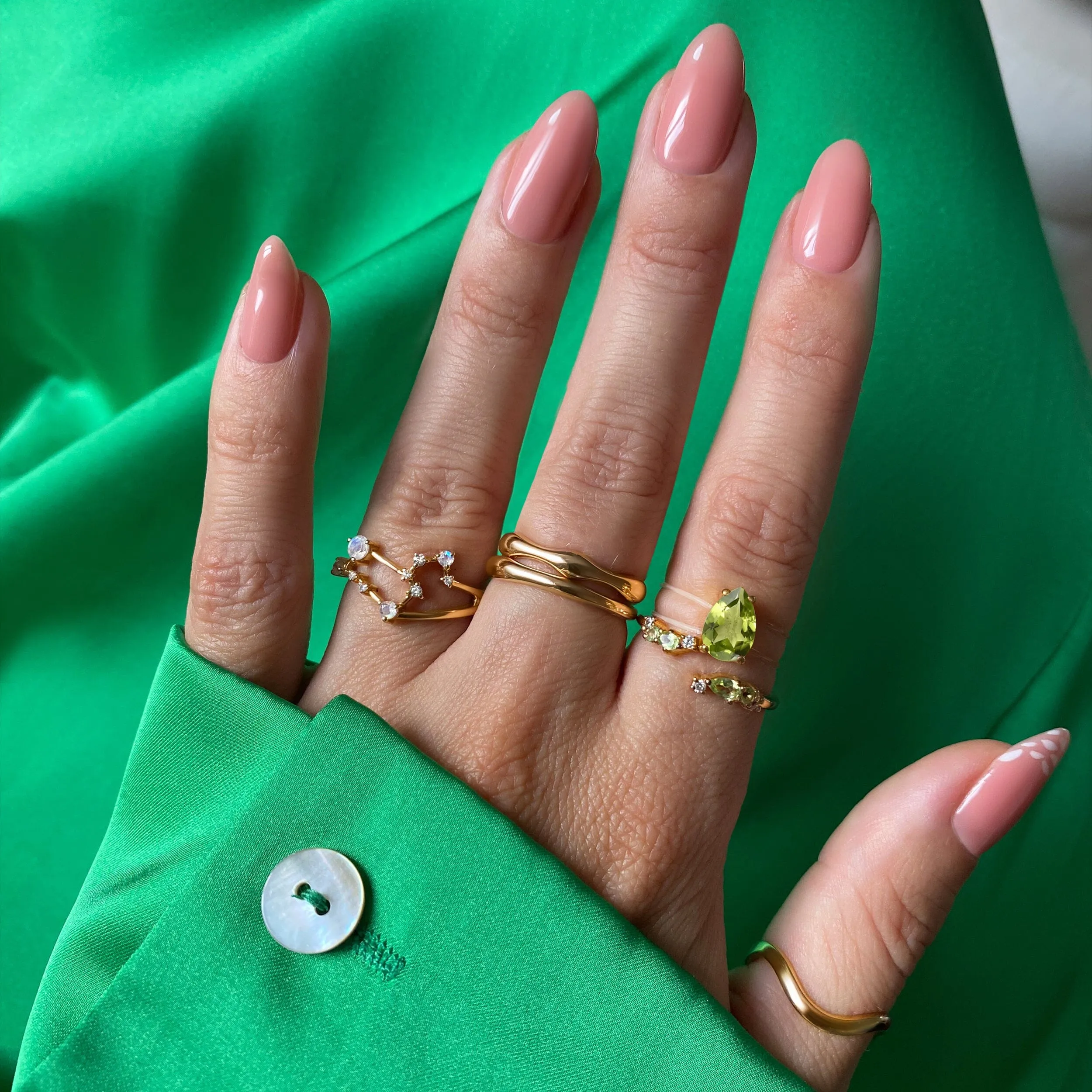 Peridot Ring Floating Sway - August Birthstone