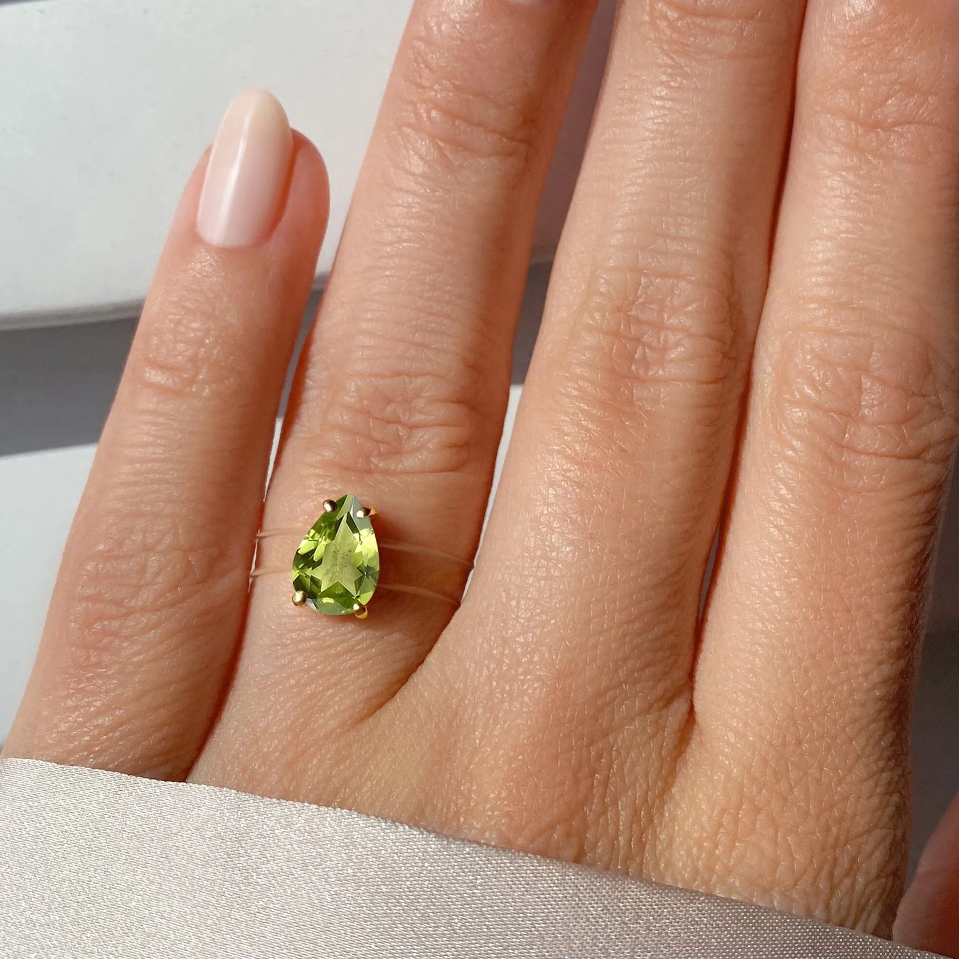 Peridot Ring Floating Sway - August Birthstone