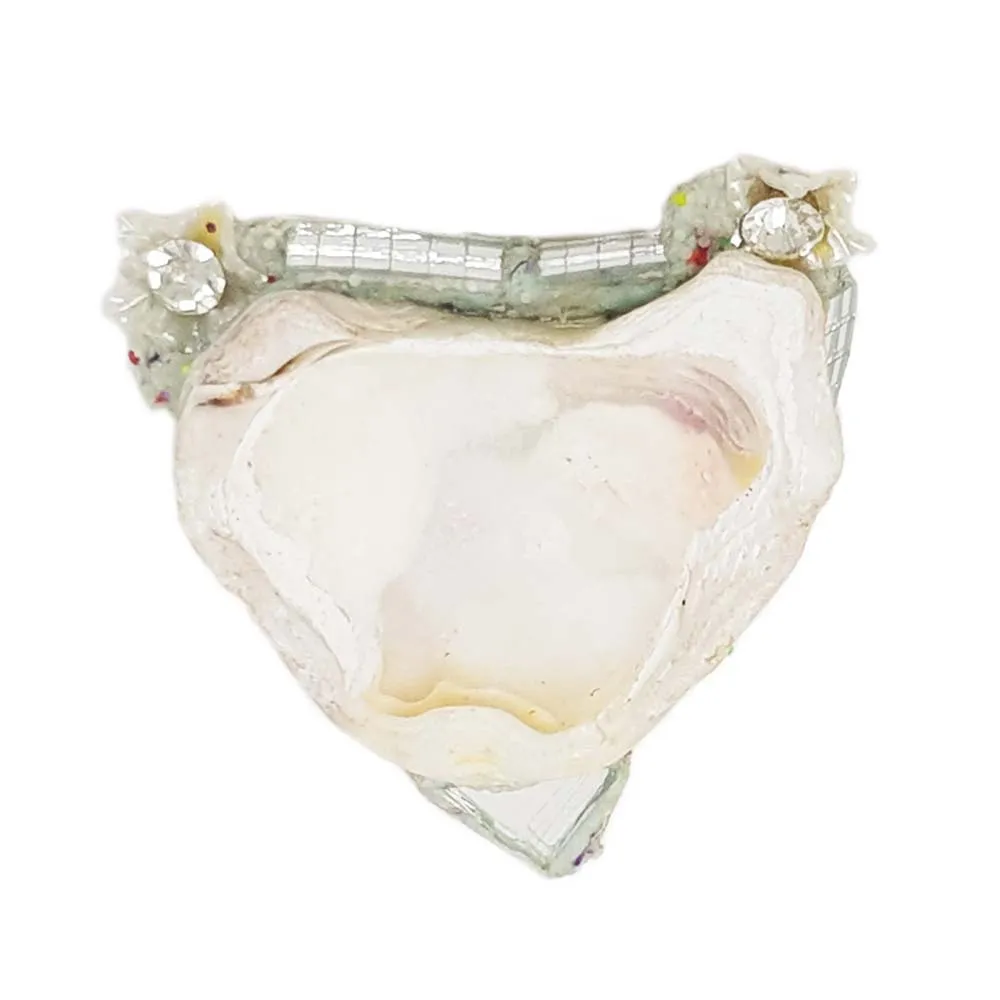 WHITE SHELL HEART BROOCH - SEABED